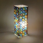 Lampada da tavolo in vetro mosaicata Mirror Daisy h. 45 cm.