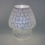 Lampada da tavolo in vetro mosaicata White Daisy h. 32 cm.