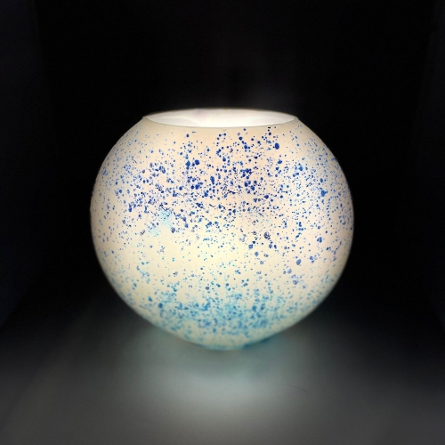 Lampada da tavolo in vetro dipinta Atlante h. 23 cm.