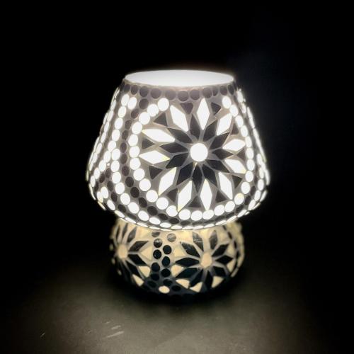 Lampada da tavolo in vetro mosaicata Yin & Yang h. 23 cm.