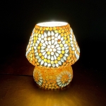 Lampada da tavolo in vetro mosaicata Sunset h. 23 cm.