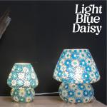 famiglia 97 - Light Blue Daisy