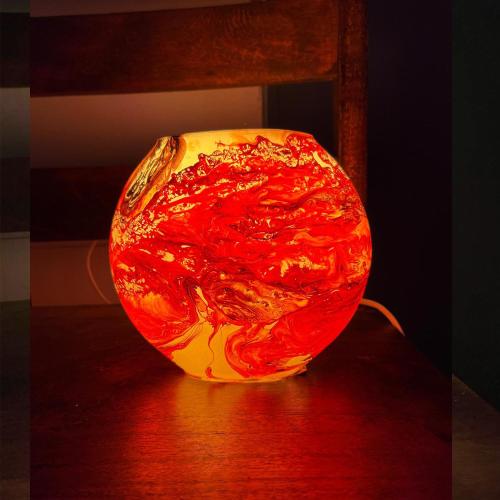 Lampada da tavolo in vetro dipinta Orion h. 17 cm.