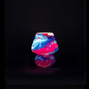 Lampada da tavolo in vetro dipinta Alpha Centauri h. 17 cm.