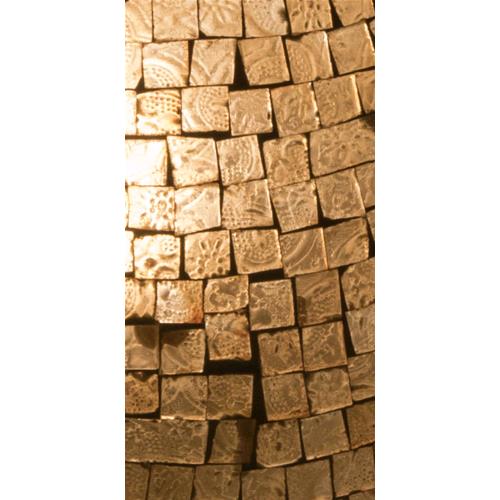 Lampada da tavolo in vetro mosaicata Artist's Yellow h. 17 cm.