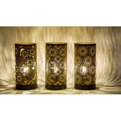 Lampada da tavolo artigianale intarsiata nera